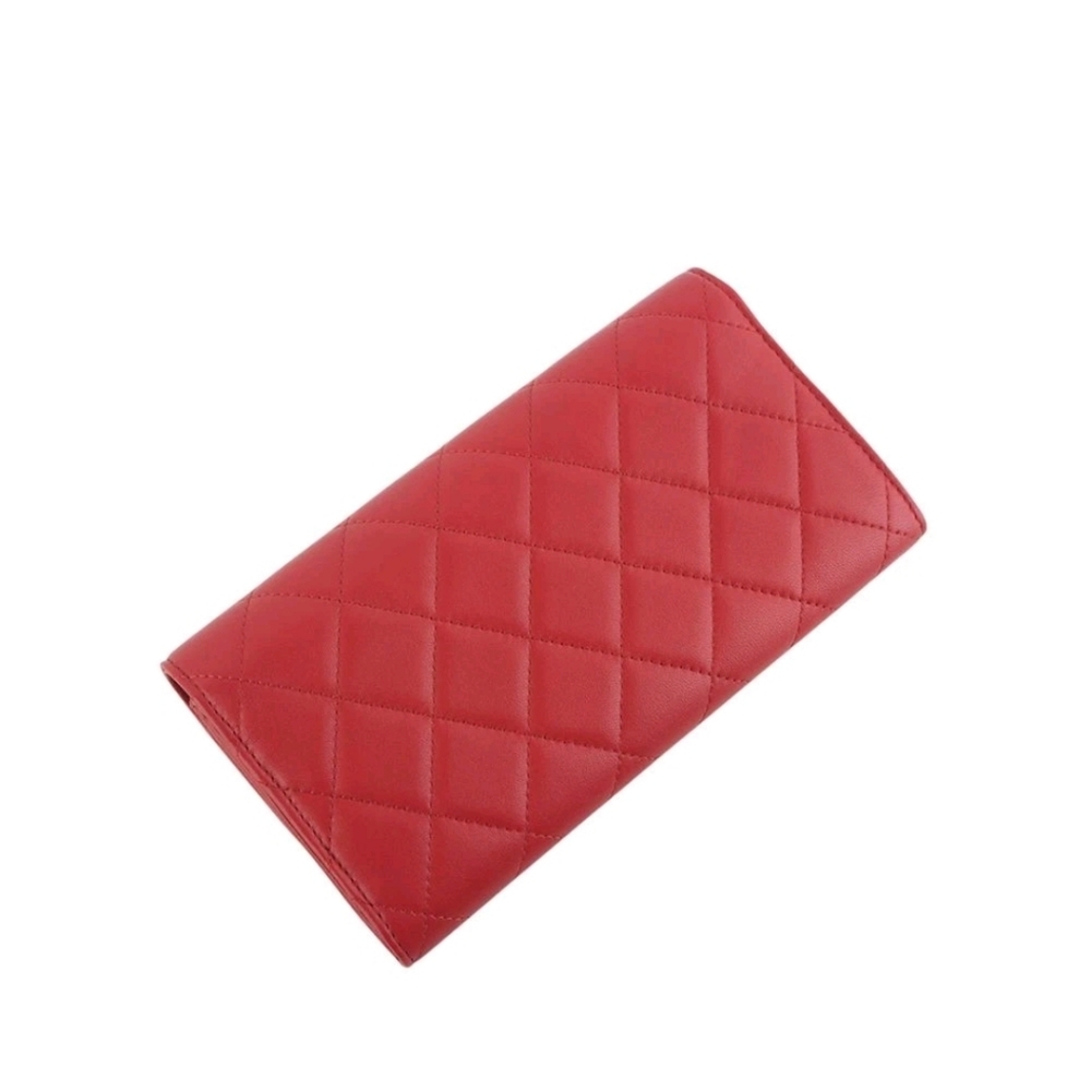 Like NEW! CHANEL LAMB SKIN RED QUILTED LONG WALLET SILVER HARDWARE - Picture 6 of 12